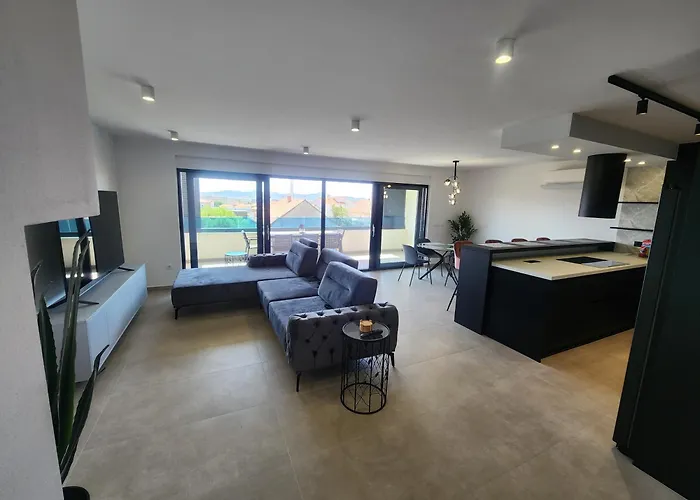 Apartments Maci