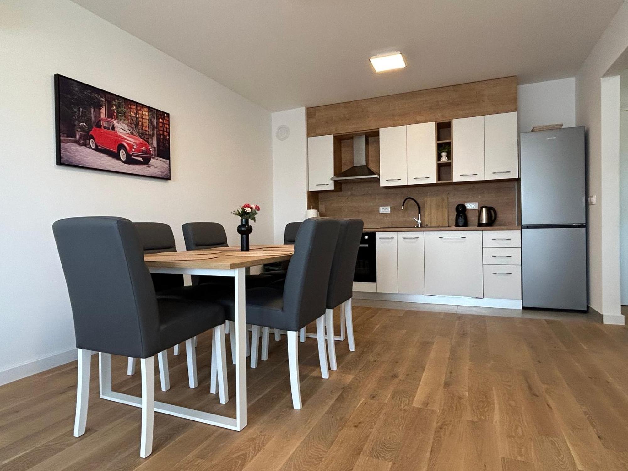 Maci Apartman