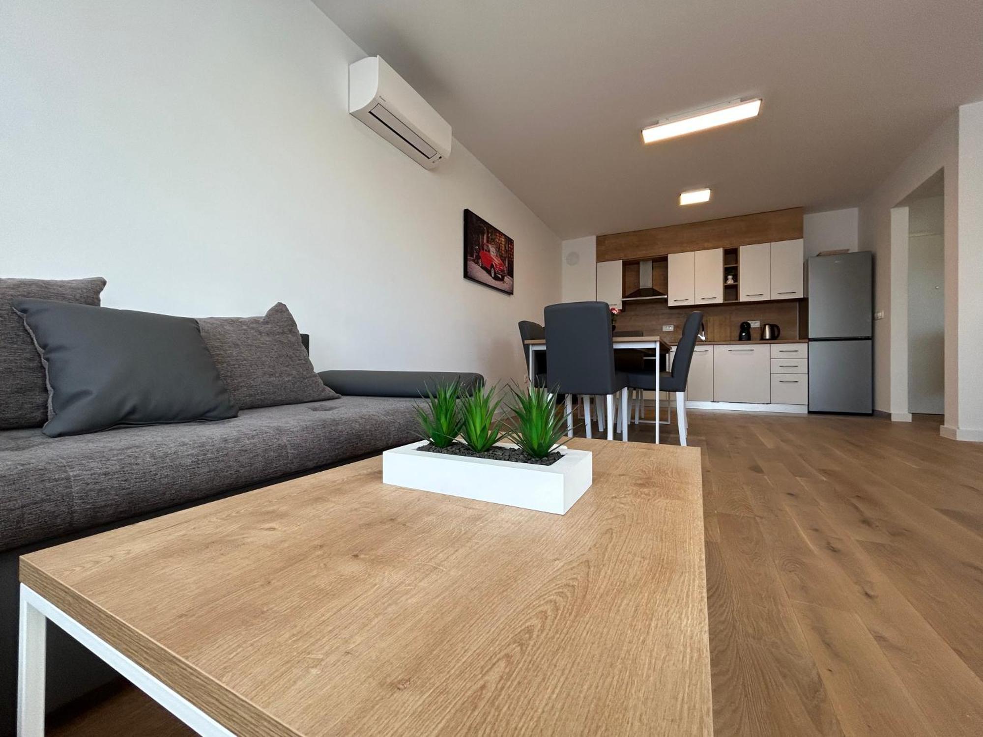 Apartment Maci